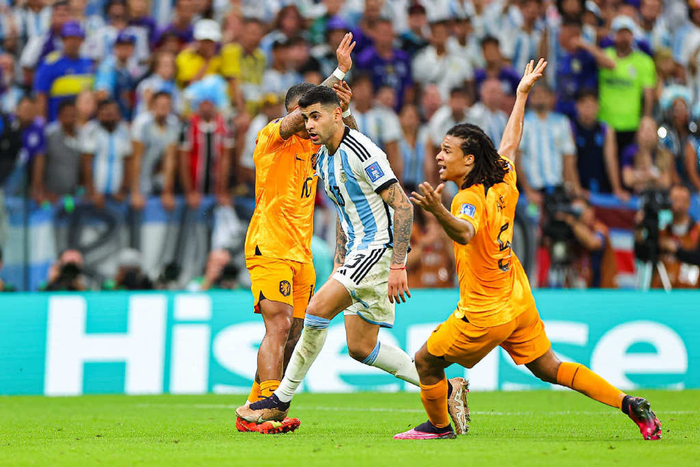 开云-梅西关键时刻失利芝加哥公牛加时末段造点机会，媒体一致点评：AC米兰完成体检备战欧超杯(梅西遭美职联禁赛)