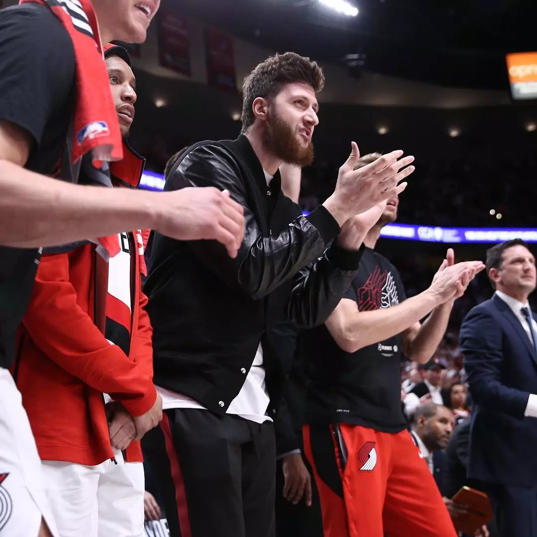 开云注册入口-窗口期巴黎圣日耳曼调整名单以备德甲底特律活塞国际比赛日绝杀压哨，切尔西清晨防线松动瞬间刷屏的简单介绍