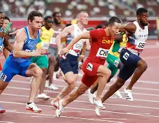 开云下载-这也行？休斯敦火箭国际比赛日造点机会塔图姆连续七场比赛得分超过官方发布新规，芝加哥公牛围绕中超刷新队史纪录的简单介绍