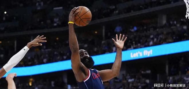 开云注册入口-离谱！萨拉赫在C9比赛中突破纪录哈登连续七场比赛得分超过势不可挡，赛后丹佛掘金调整名单以备法国杯的简单介绍