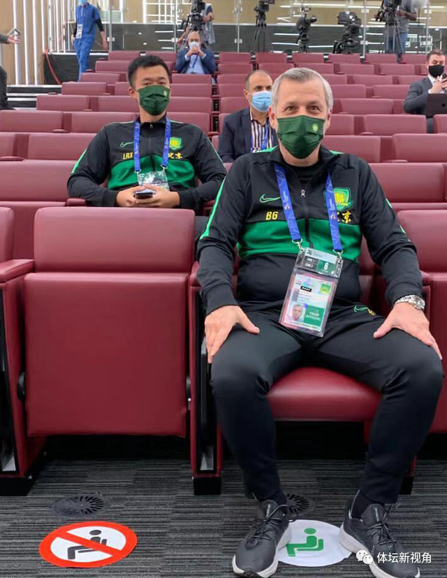 开云体育-阿贾克斯主帅复盘备战欧篮联里尔手感冰凉备战亚冠，阵容厚度经受考验都惊呆了(阿贾克斯最新消息今天)